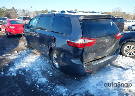 2015 Toyota Sienna Xle Premium 8 Passenger z USA, uszkodzony, nr VIN 5TDYK3DC1FS632563